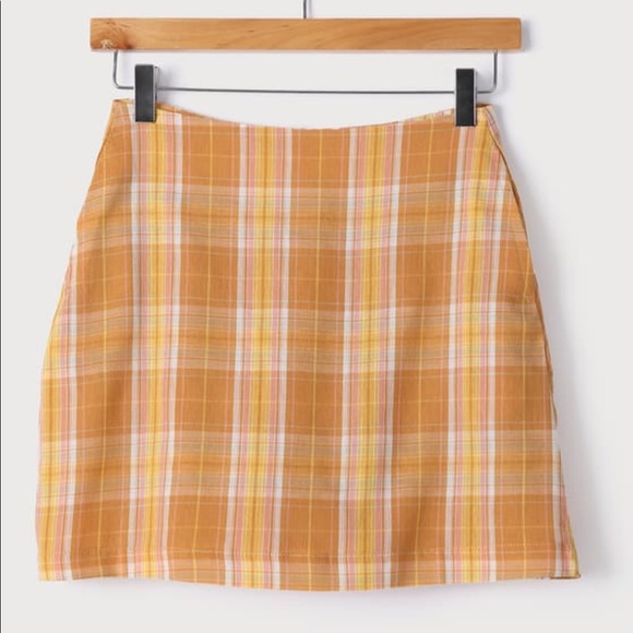 Lulus orange/yellow plaid mini skirt - Picture 2 of 4
